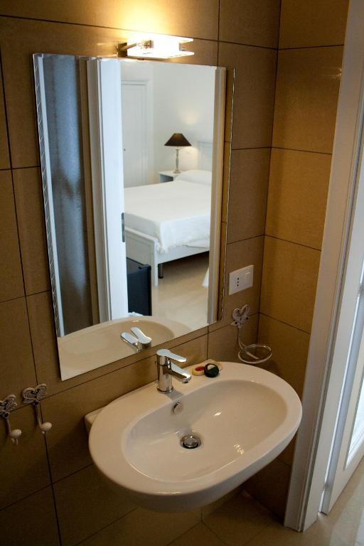 B&B Artemide Lecce Rom bilde